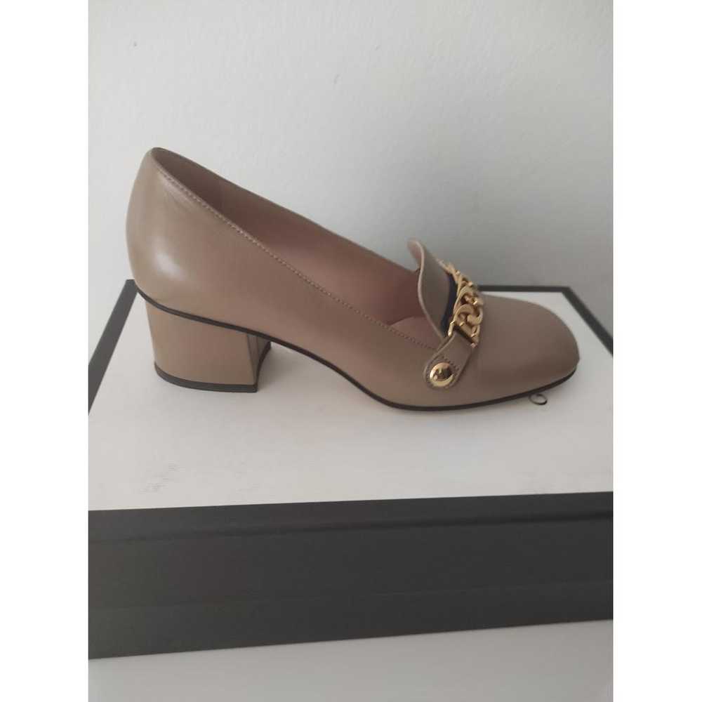 Gucci Malaga leather heels - image 3