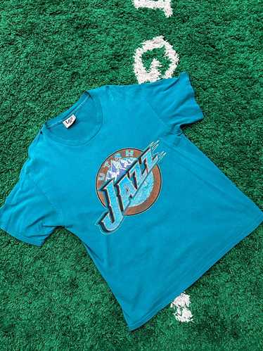VTG Rare 1990 Karl Malone Utah Jazz Nutmeg Double Sided Shirt Size M/L –  Huntsville Vintage