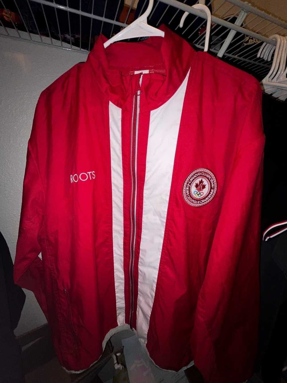 Roots Vintage x ROOTS x Canada Windbreaker 2004 O… - image 1