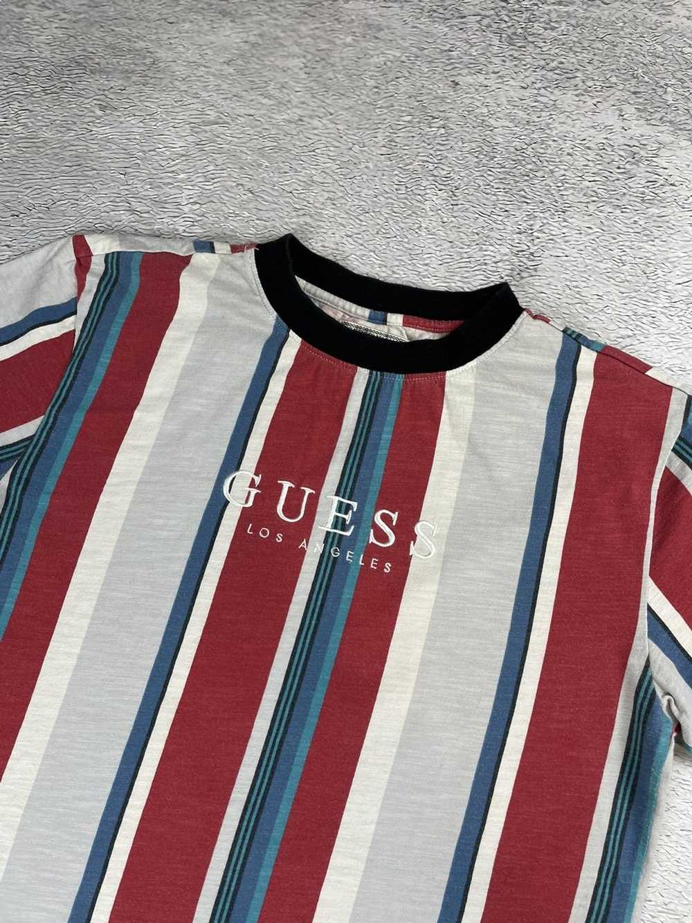 Guess × Vintage Vintage Guess Stripped t shirt S … - image 3