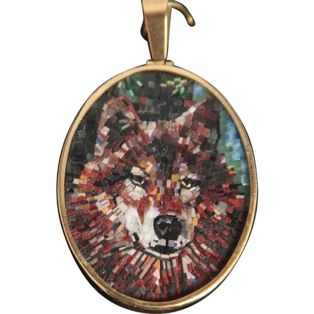 Outstanding Micro Mosaic Pendant Of A Wolf - Hund… - image 1