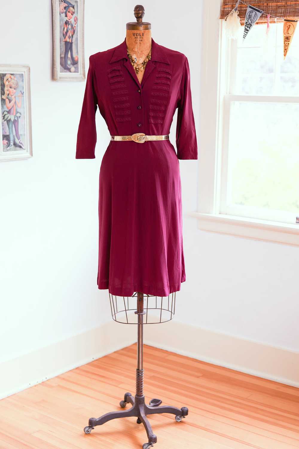 Vintage 1940s Dress - VOLUP Plum Crepe Beauty w L… - image 1