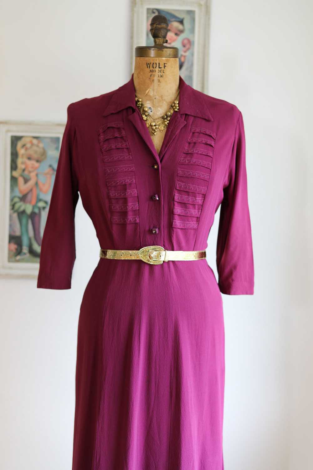 Vintage 1940s Dress - VOLUP Plum Crepe Beauty w L… - image 3