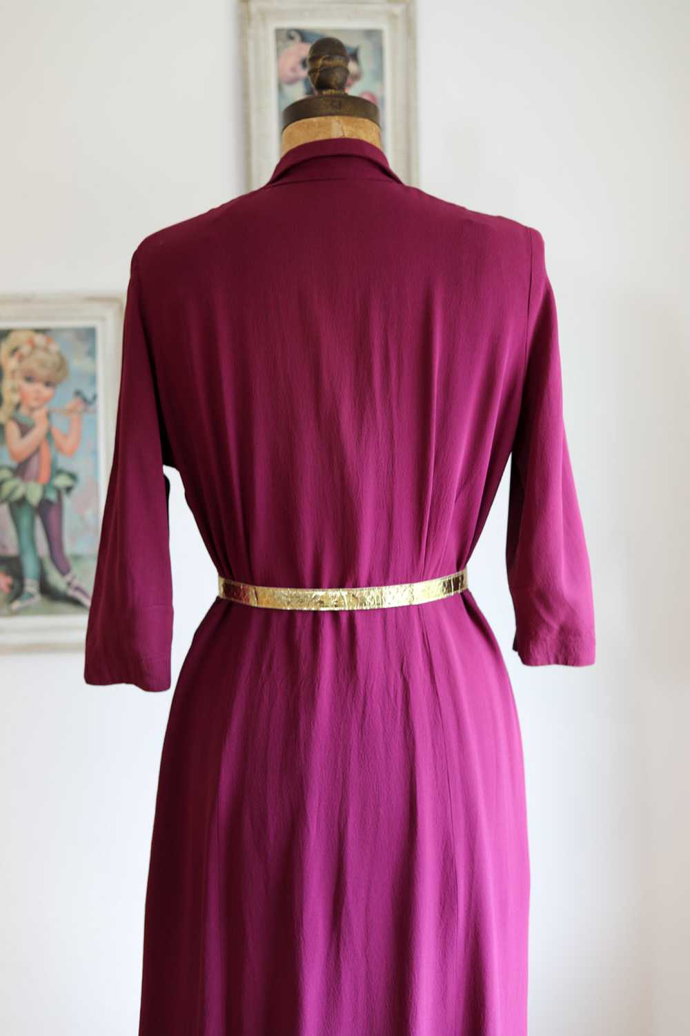 Vintage 1940s Dress - VOLUP Plum Crepe Beauty w L… - image 7