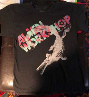 Alien workshop skateboard t - Gem