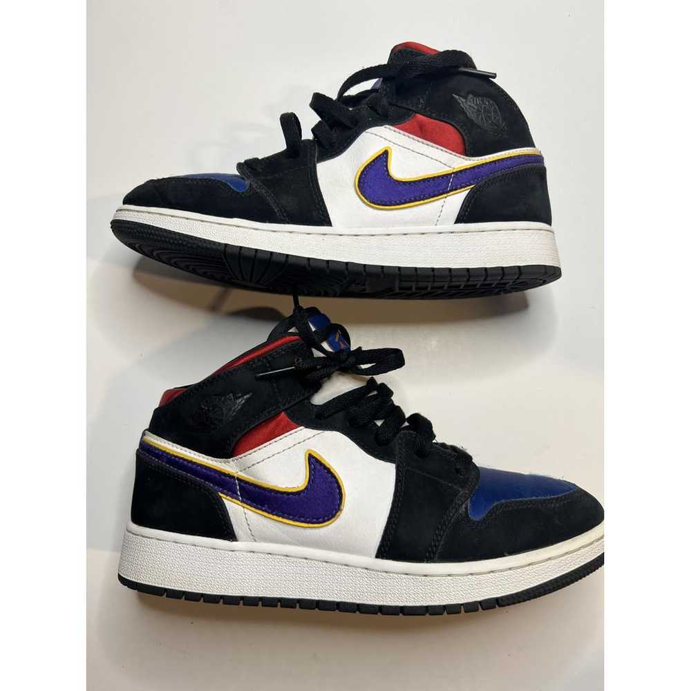 Jordan High trainers - image 5