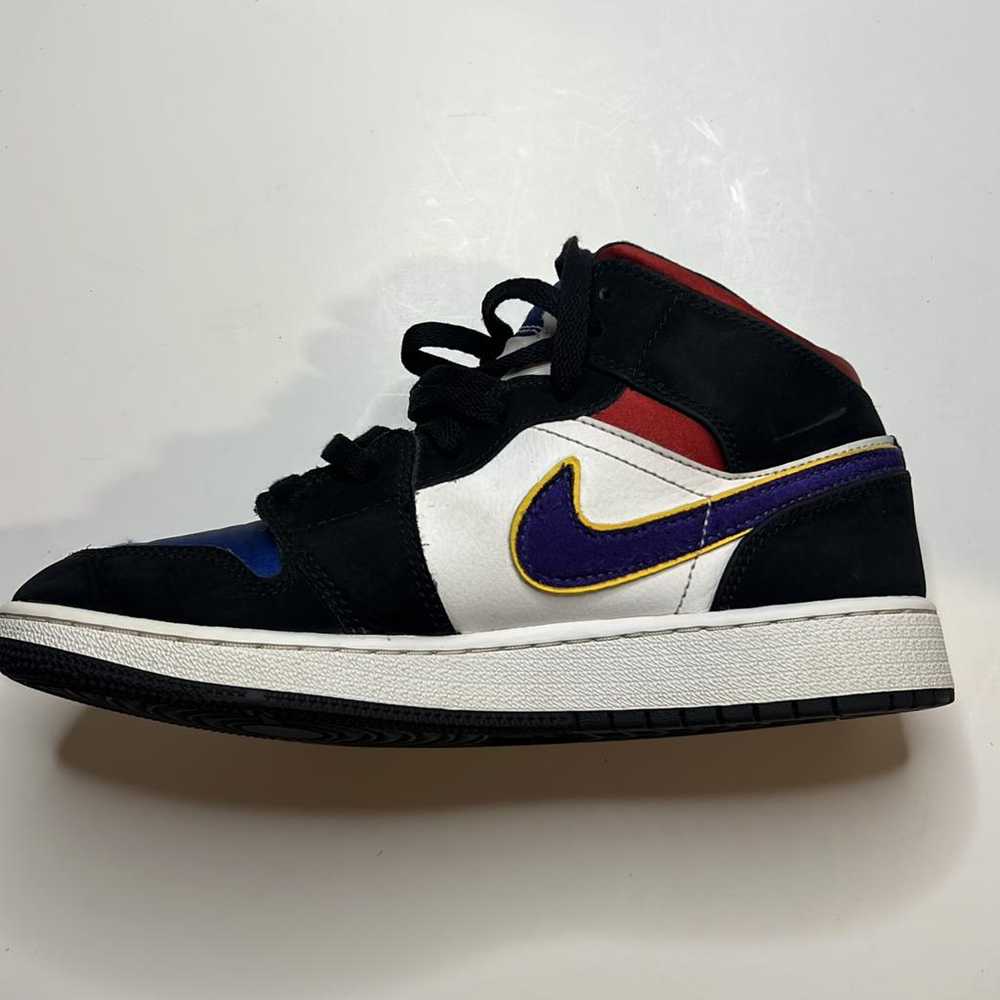 Jordan High trainers - image 6