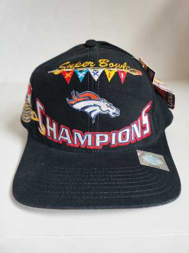 Snapback Broncos John Elway Logo Hat 