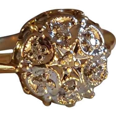 10K Gold Filigree Flower Ring with Diamonds Size 6 - image 1