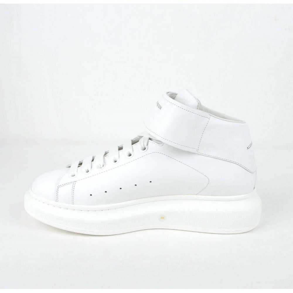 Alexander McQueen Oversize leather high trainers - image 10