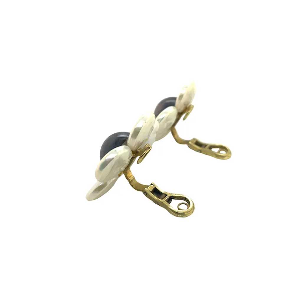 18K Yellow Gold Fresh Water Pearl Earrings - image 2
