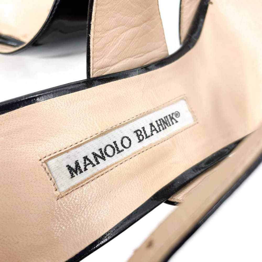Manolo Blahnik Patent leather heels - image 9
