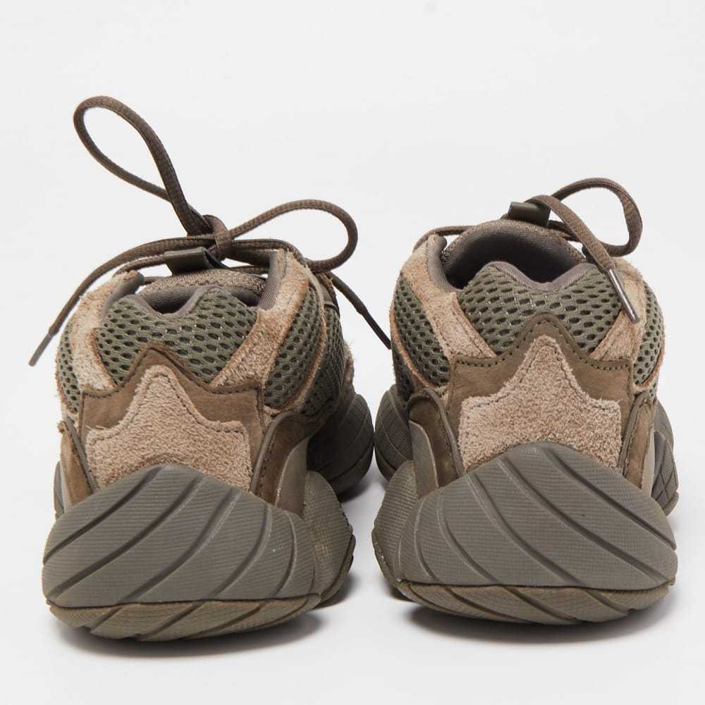 Yeezy x Adidas Trainers - image 4