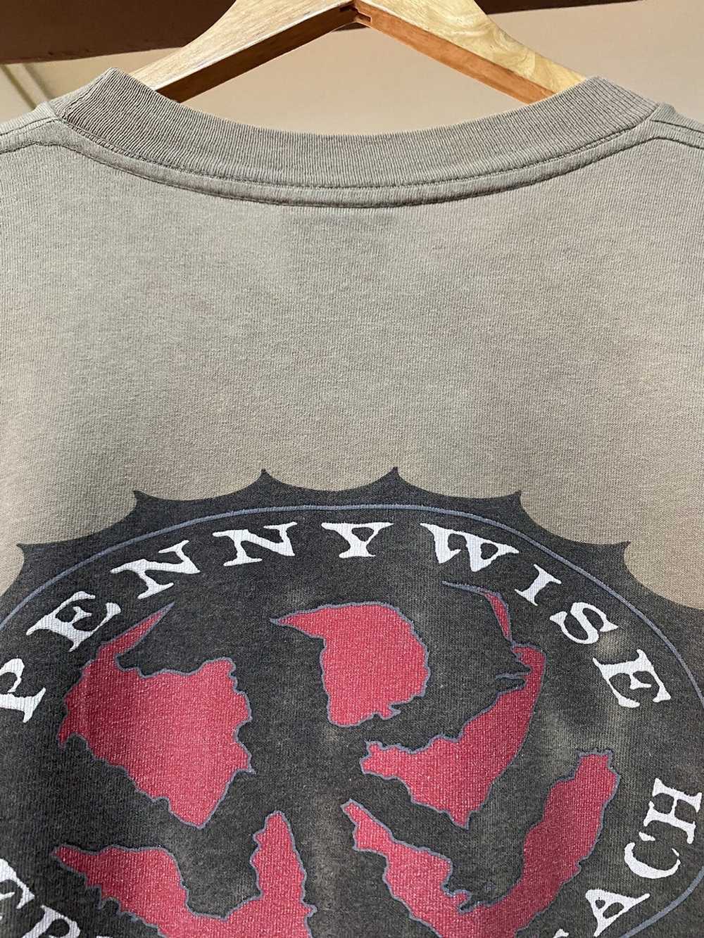 Band Tees × Rare × Vintage Vintage Pennywise Punk… - image 8