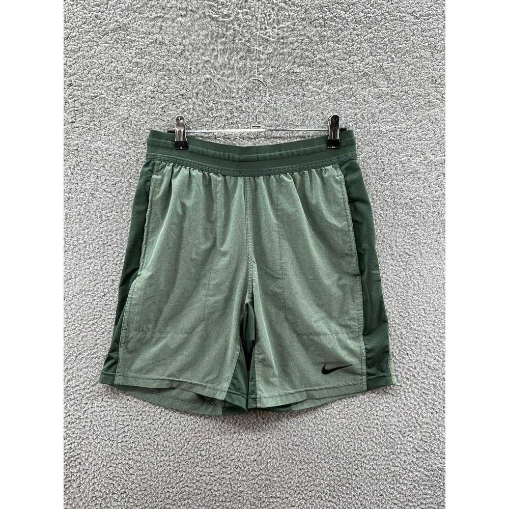 Nike Nike Yoga 8” Training Shorts BV2770-337 Gree… - image 1