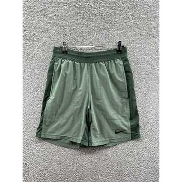 Nike Nike Yoga 8” Training Shorts BV2770-337 Gree… - image 1