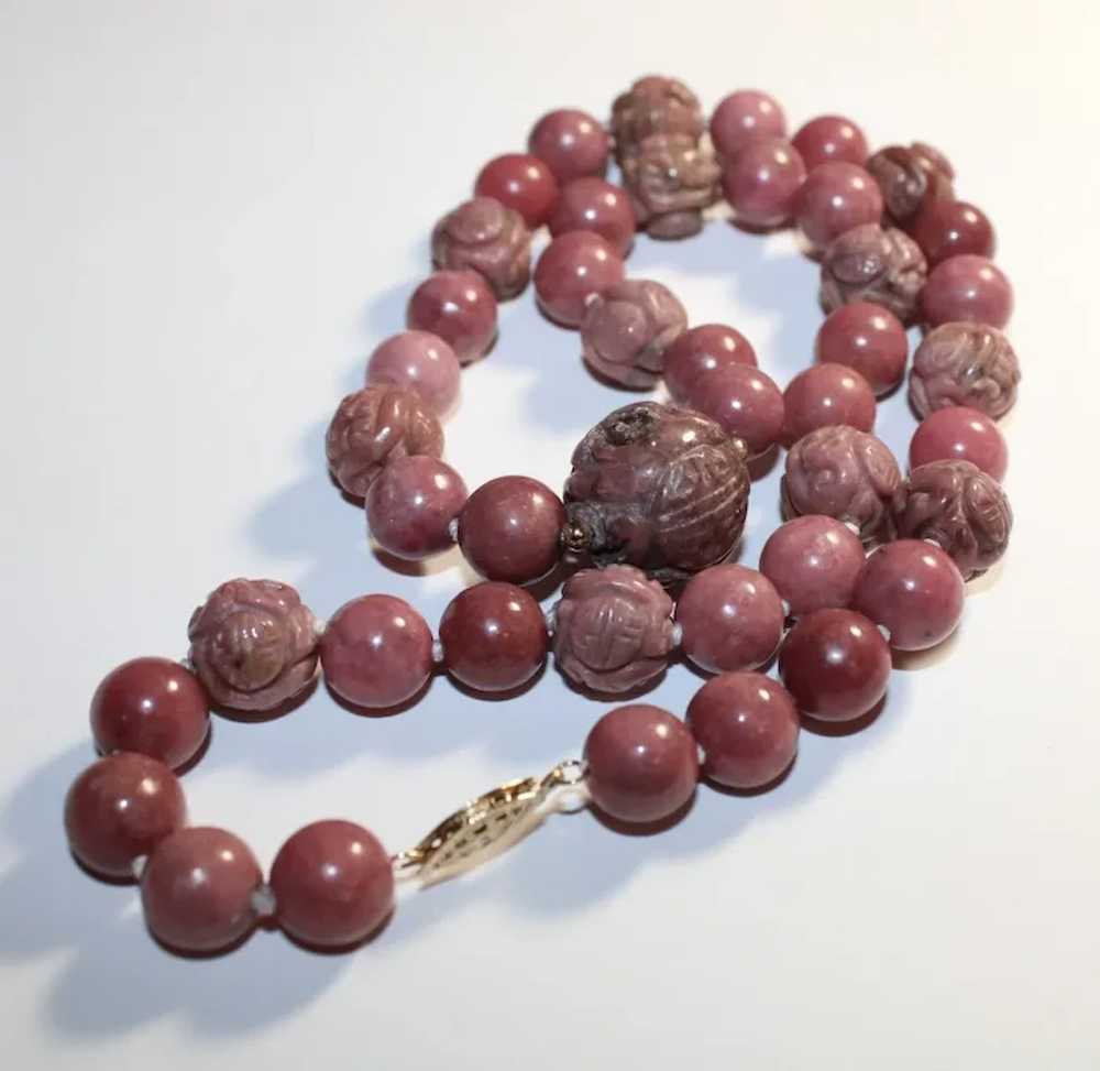 Stunning Carved Pink Rhodonite Necklace - image 8