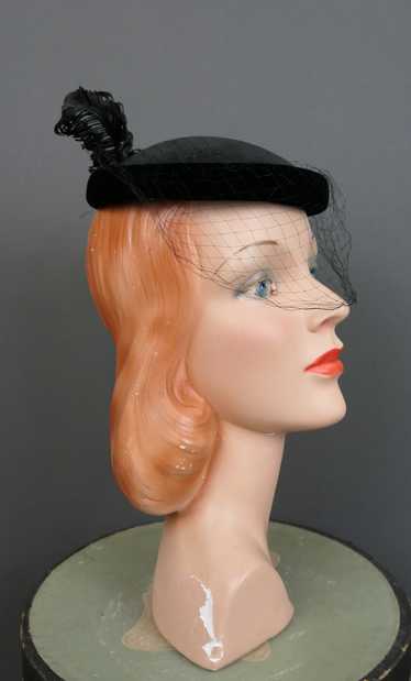 Vintage 1950s Evening Hat Topper, Black Velvet wit