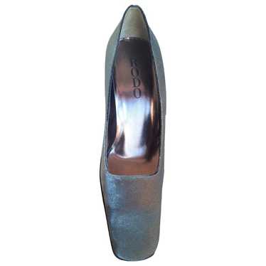 Rodo Velvet heels - image 1