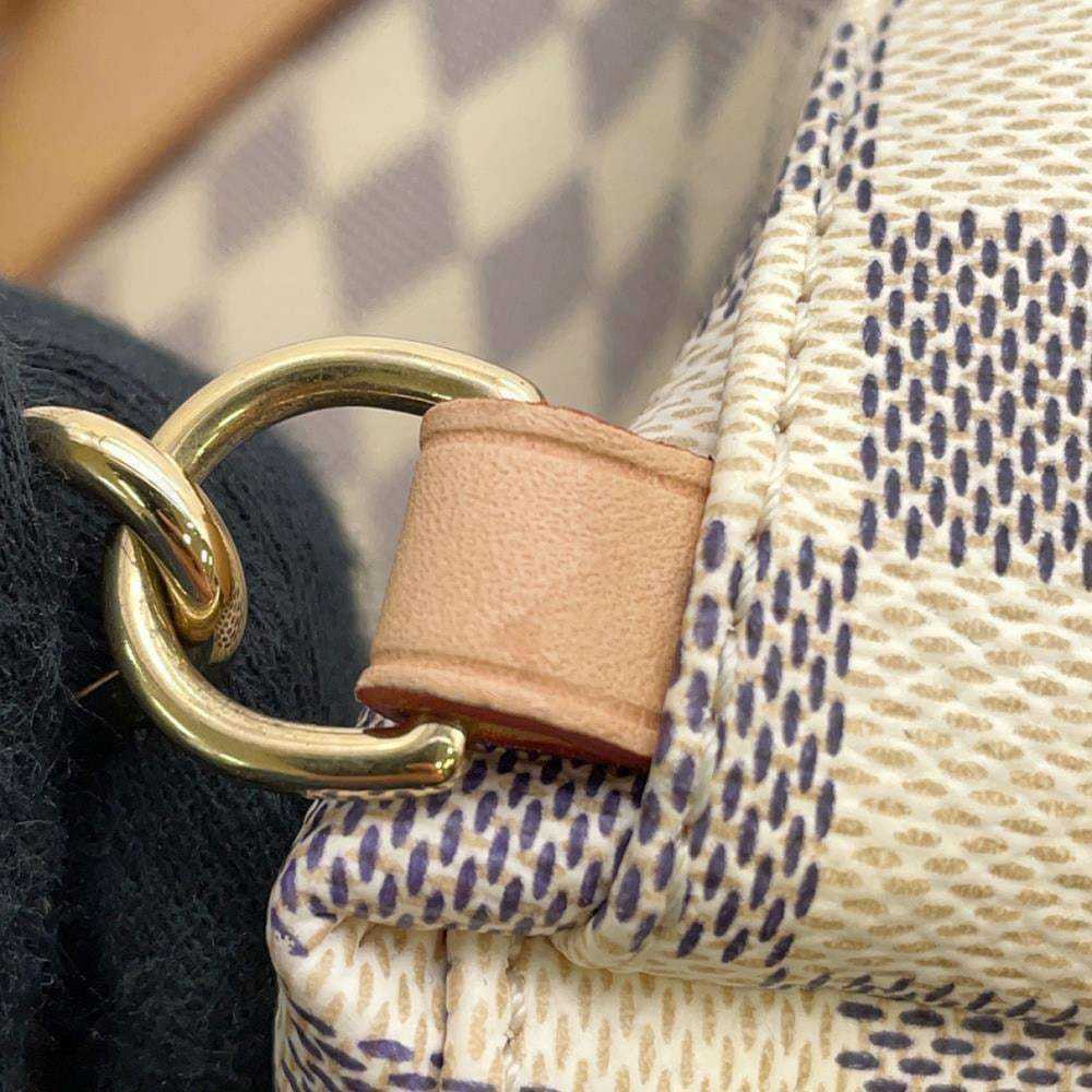 Louis Vuitton Sperone leather handbag - image 11