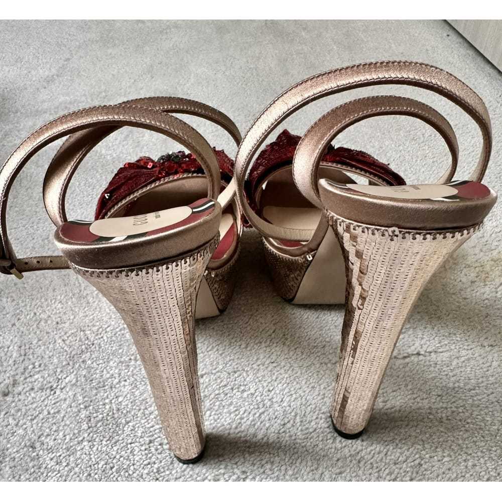 Gucci Glitter heels - image 5