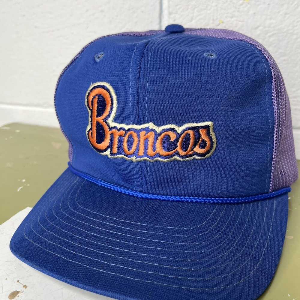 Vintage Denver Broncos Sports Specialties Script Black Dome Snapback F –  Stuck In The 90s Sports