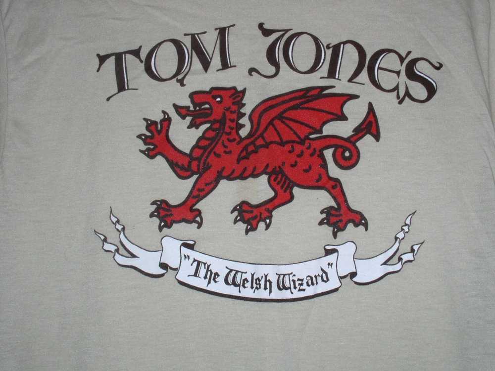 Rare × Rock Tees × Vintage Tom Jones Concert Shir… - image 2
