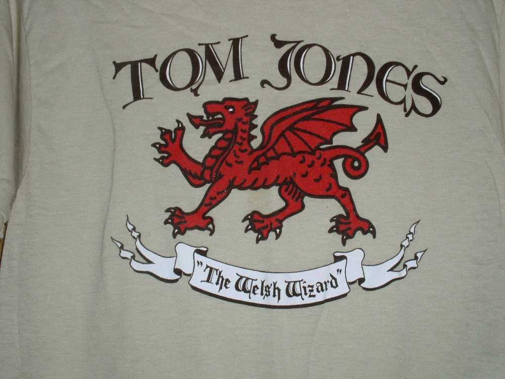 Rare × Rock Tees × Vintage Tom Jones Concert Shir… - image 3