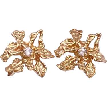 Diamond Flower Stud Earrings 14K Gold .06 Carat tw