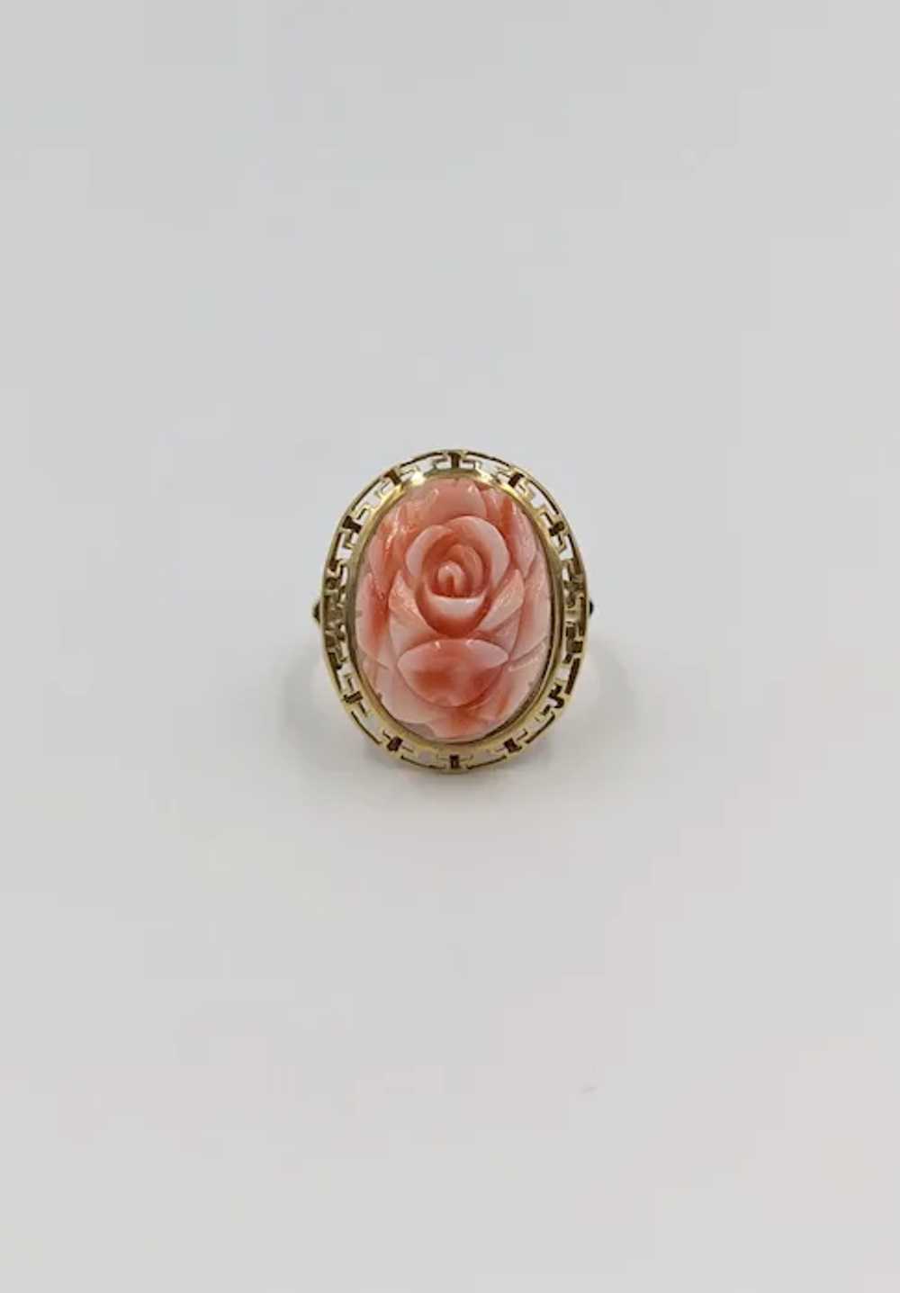14K Coral Flower Ring Yellow Gold Carved Floral G… - image 10