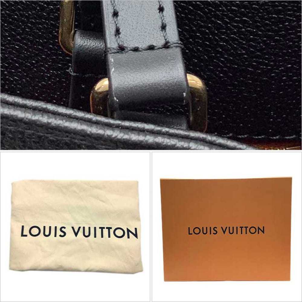 Louis Vuitton Onthego leather handbag - image 8