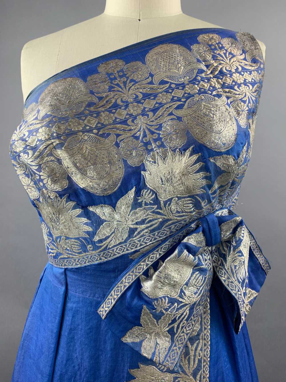 1960s Wounded Royal Blue Silk Chiffon Sari Dress … - image 3