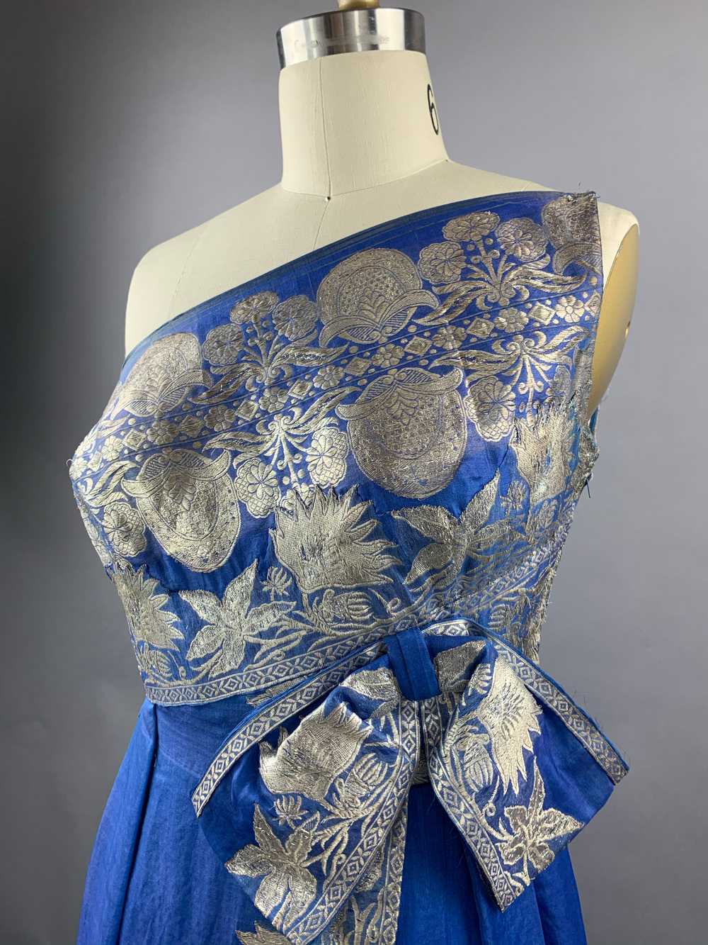1960s Wounded Royal Blue Silk Chiffon Sari Dress … - image 4
