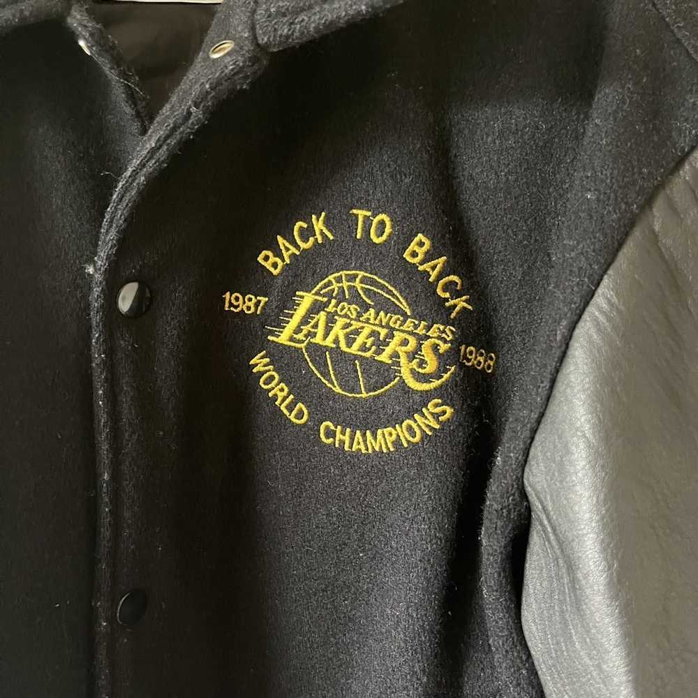 L.A. Lakers × NBA × Streetwear Vintage Lakers Wor… - image 4