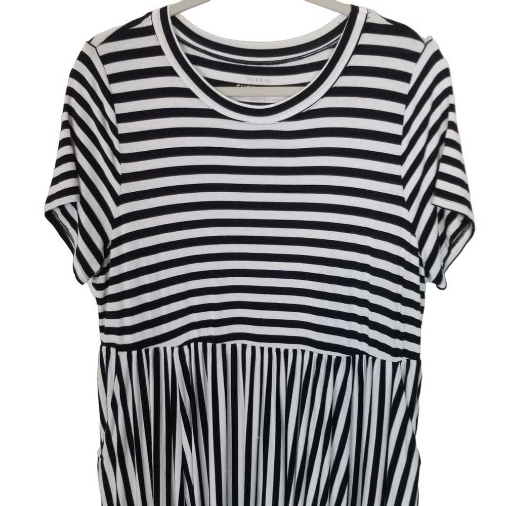 Other Torrid Womens 1X Black White Striped Short … - image 3