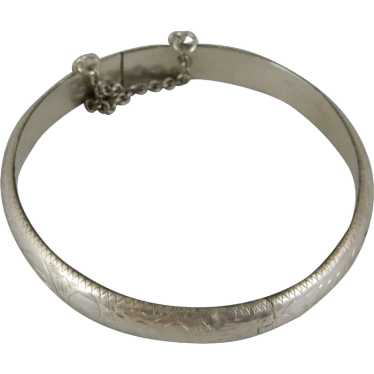 Vintage 8 mm Engraved Sterling Silver Bangle