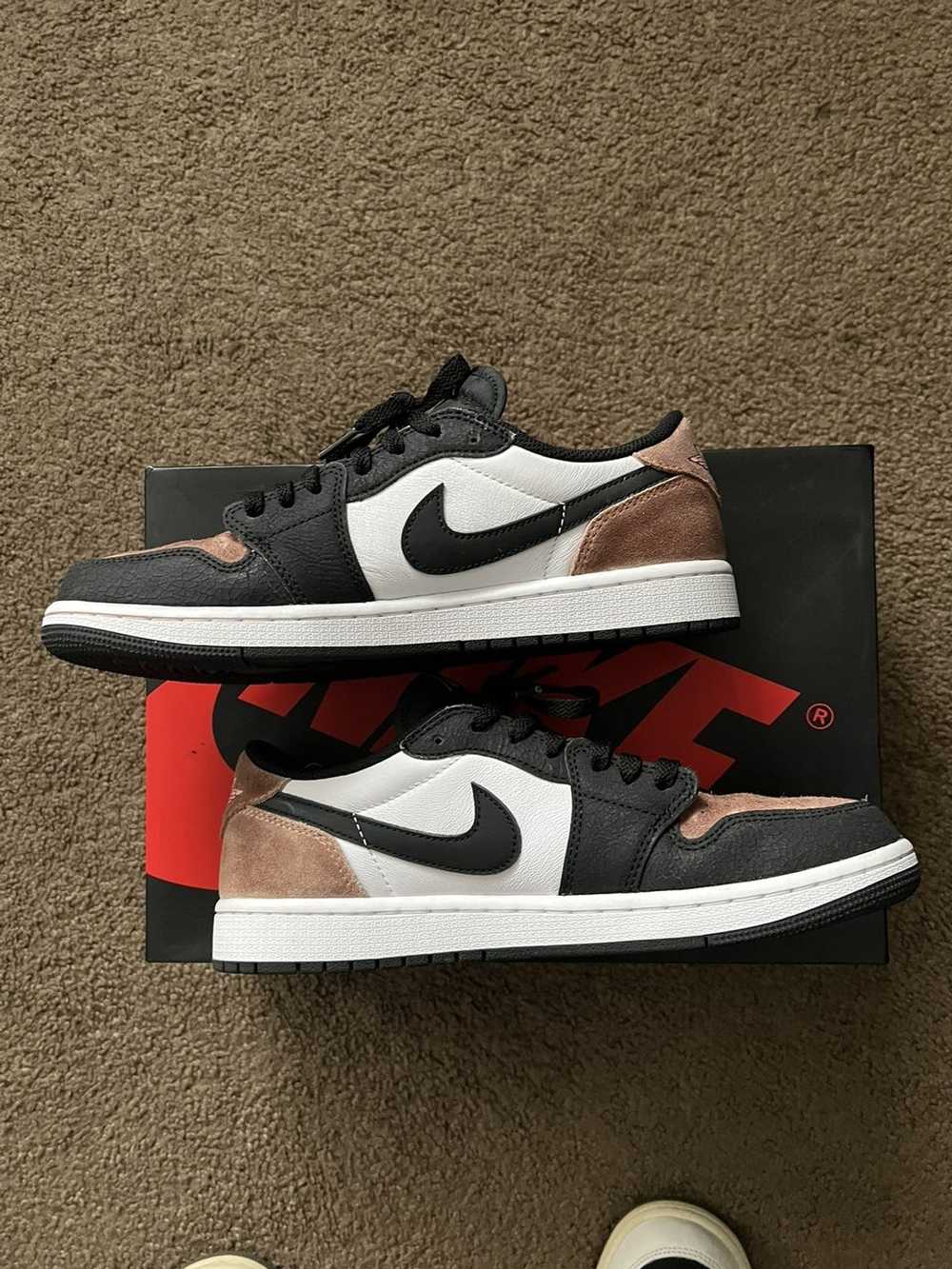 Jordan Brand × Nike Custom Air Jordan 1 Retro Low… - image 3