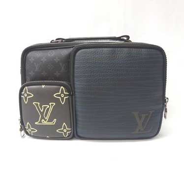 Louis Vuitton Monogram Underground Messenger w/ Tags - Blue Shoulder Bags,  Handbags - LOU45961