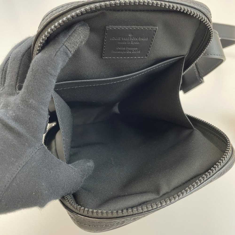 Louis Vuitton LV Utility bag new black leather ref.828012 - Joli