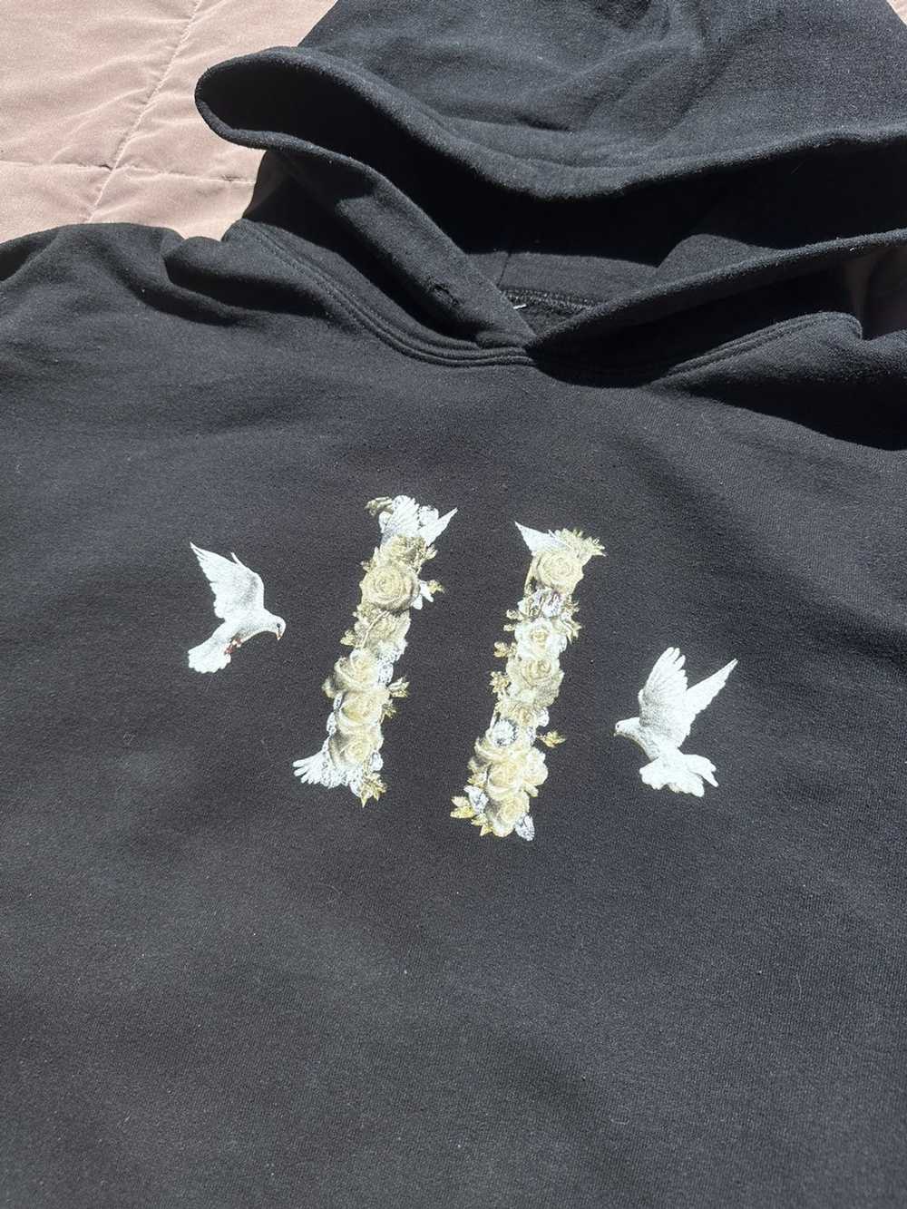 Migos × Rap Tees Milo’s Culture 2 Dove Album Hood… - image 1