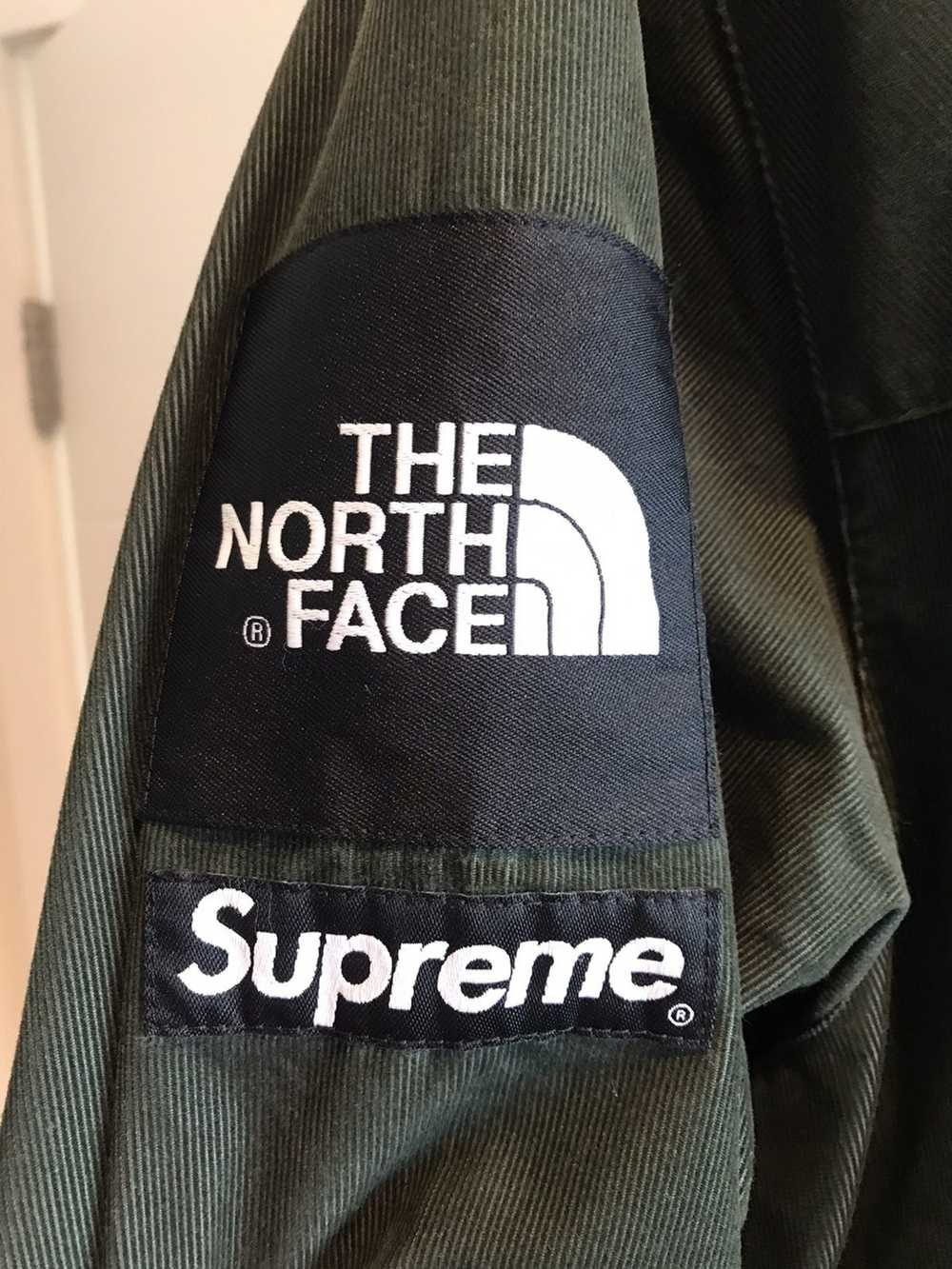 Supreme × The North Face Supreme x The North Face… - image 2