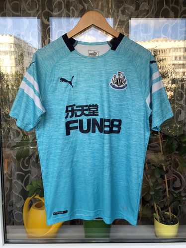 2019-20 Newcastle Puma Training Shirt - NEW