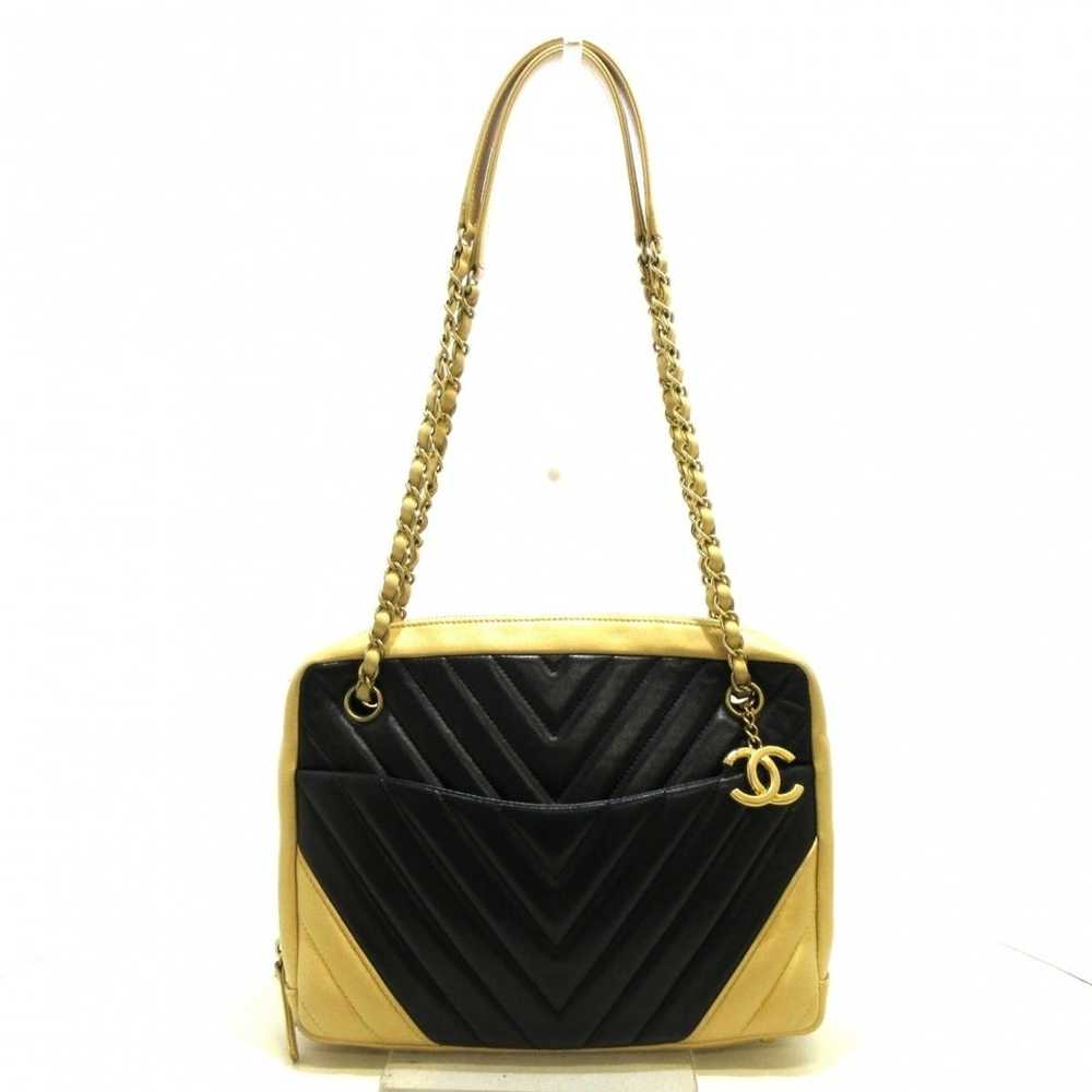 Chanel Chanel V Stitch Chevron Shoulder Bag Chain… - image 1