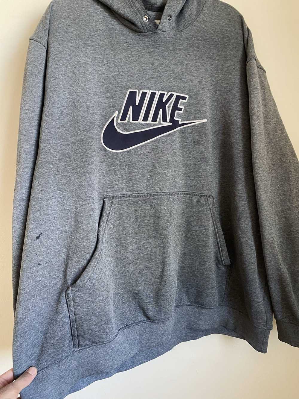 Nike × Vintage Vintage Nike Big Logo Hoodie Y2K - image 2