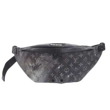Louis Vuitton Discovery Bumbag M22576 Abyss Blue -  lv-bumbags-c-1038_1_986/louis-vuitton-discovery-bumbag-m22576-abyss-blue-p-77368.html  : r/zealreplica