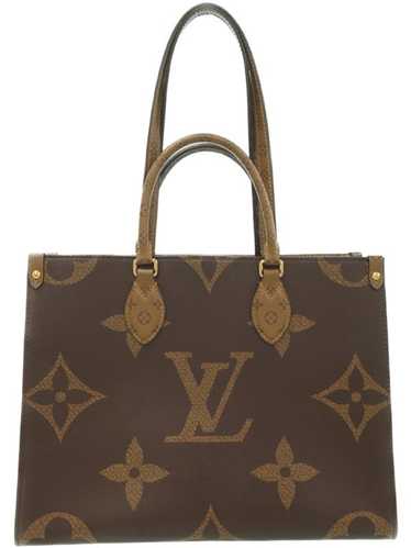 Louis Vuitton on the go giant escale GM blue white  Ombre bag, Louis  vuitton monogram bag, Louis vuitton kensington