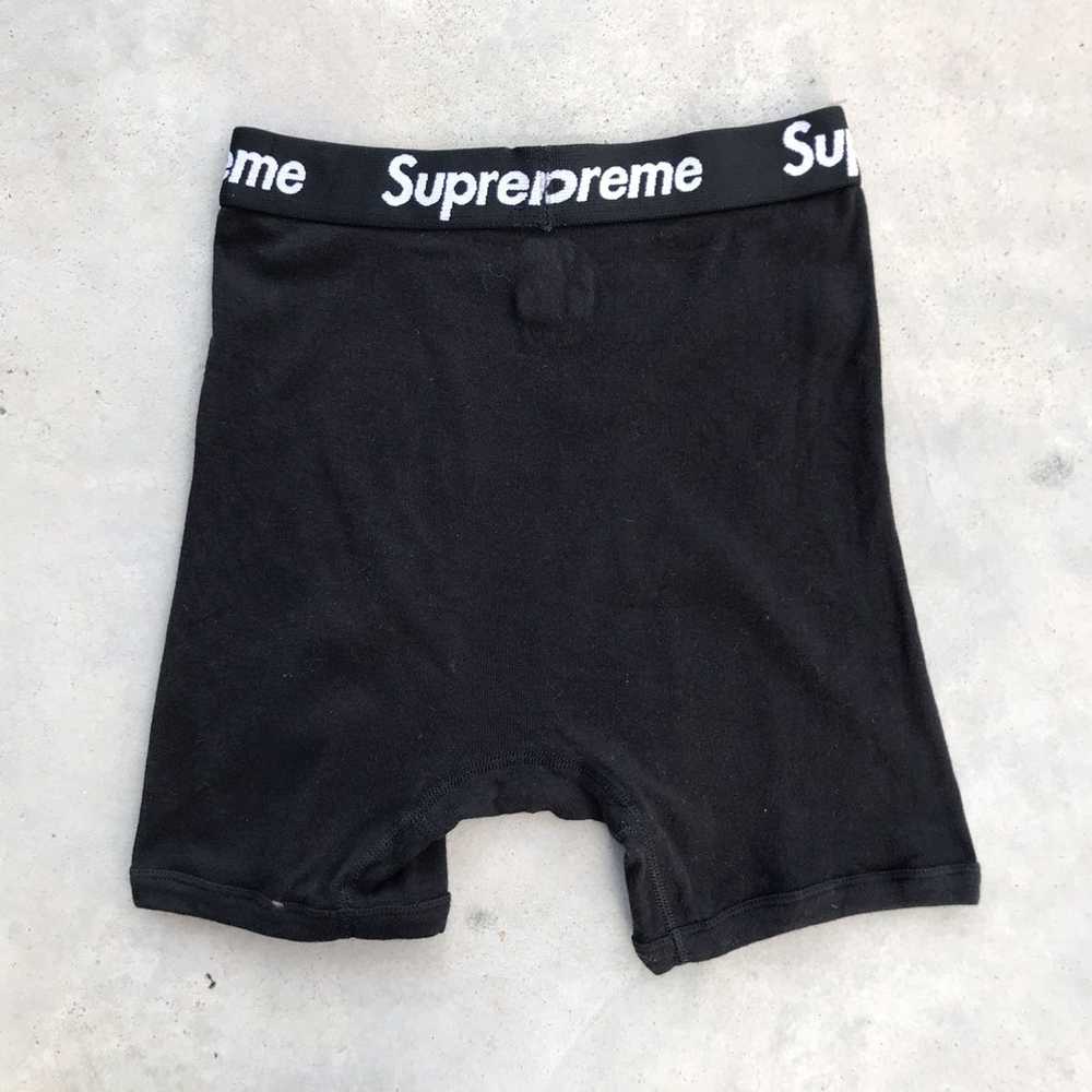 Hanes × Streetwear × Supreme Supreme Hanes Black … - image 2