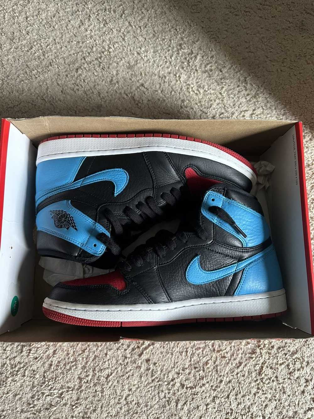 Nike Jordan 1 NC to Chi - image 3