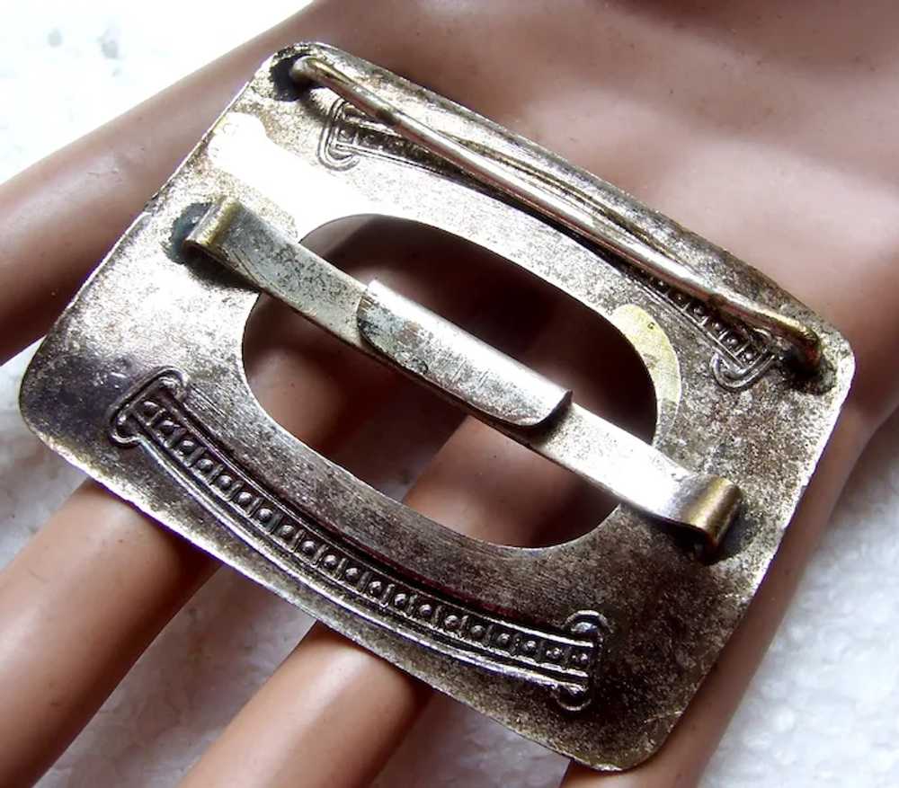 Two belt or sash buckles in gilded hammered brass… - image 12