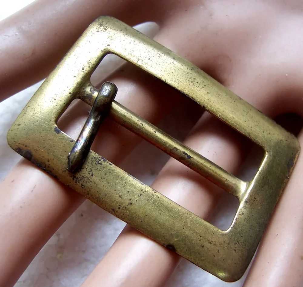 Two belt or sash buckles in gilded hammered brass… - image 9